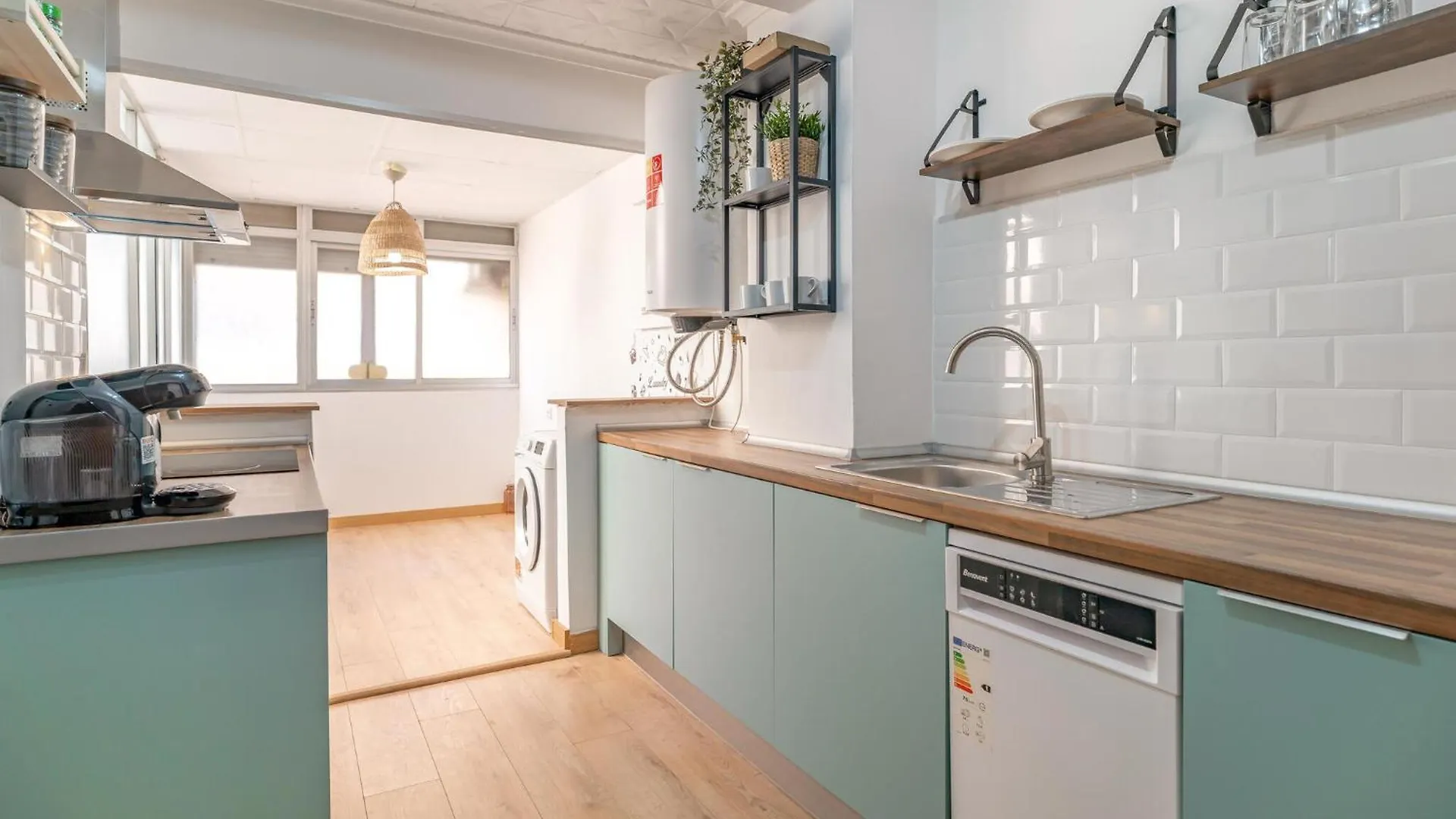 Nice Apartment In Malaga With Kitchen